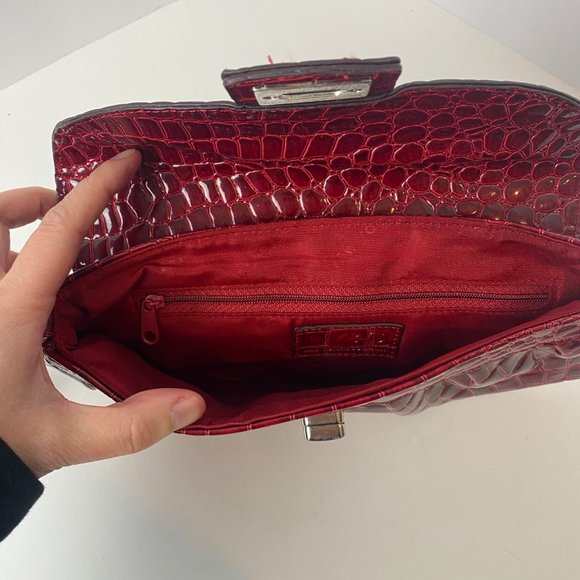 Red Clutch Reptile Pattern with Wrist Strap - Picture 5 of 6